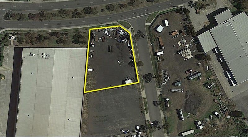 19 Tullamarine Park Road, Tullamarine, VIC 3043. Storage yard Tullamarine land for lease