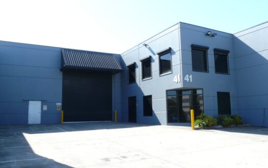 41 Lambeck Drive, Tullamarine, VIC, 3043. Warehouse facility for sale