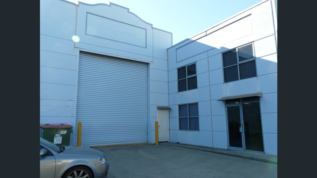 lambeck drive warehouse for lease