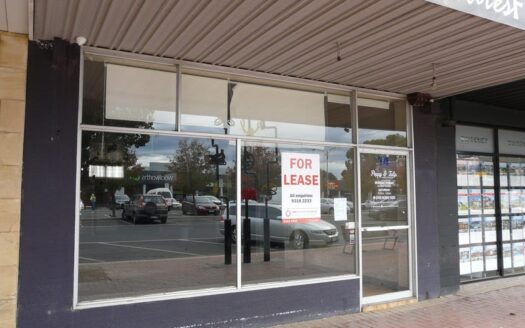 14 Borrack Square, Altona North, VIC 3025. Office or retail space for lease.