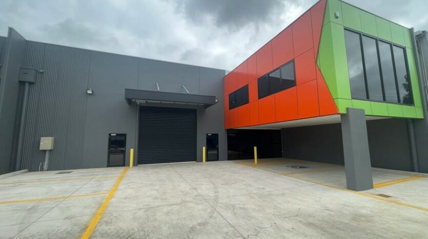 Facade of warehouse for lease in Sunshine North, Melbourne.